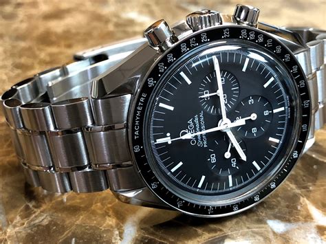 how to wind omega speedmaster moonwatch|omega speedmaster moonwatch new price.